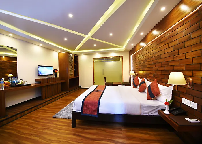 Hotel Jampa 4*