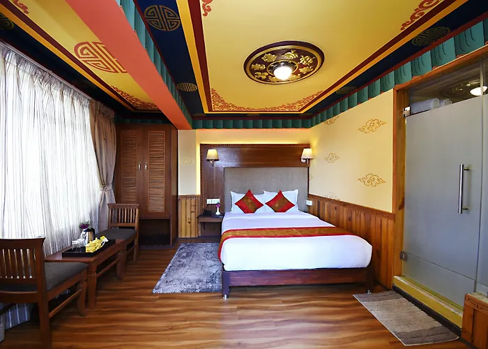 Hotel Jampa 4*