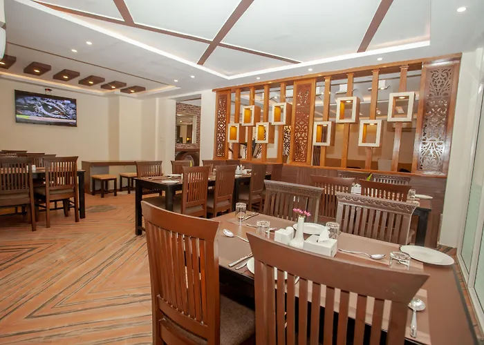 Jampa Hotel 4*